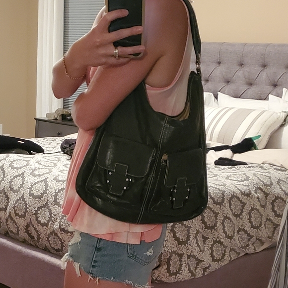 Classic Kate Spade Black Leather Purse - Picture 8 of 8